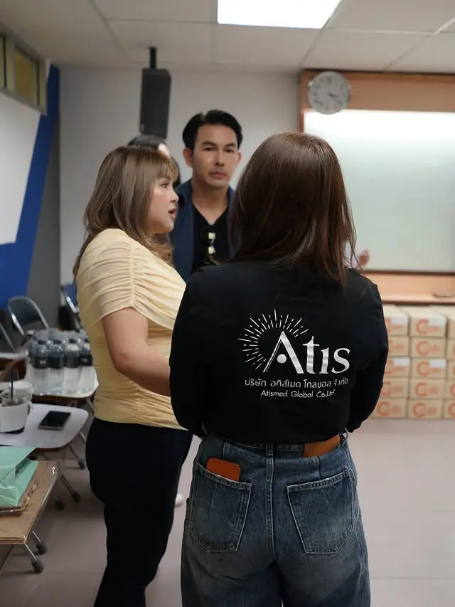 WIS Marketing ผนึกกำลัง ATIS และมหาวิทยาลัยหอการค้าไทย ยกโจทย์แบรนด์จริงสู่ห้องเรียน ปั้นนักการตลาดรุ่นใหม่ให้เข้าใจ Gen Z (1)